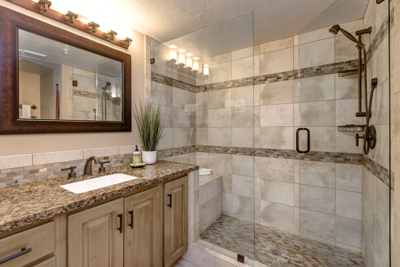 Bear Home - Image 19